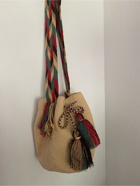 Wayuu Tribe Beige Woven Shoulder Bag with Red, Green & Tan Accents